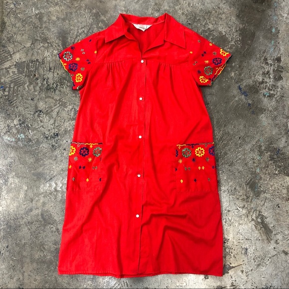 Vintage Dresses & Skirts - Vtg 80s Apron Midi Dress Americana Red Floral M/L